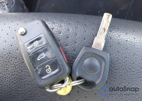 2014 Volkswagen Tiguan Se z USA, uszkodzony, nr VIN WVGAV3AX0EW544274